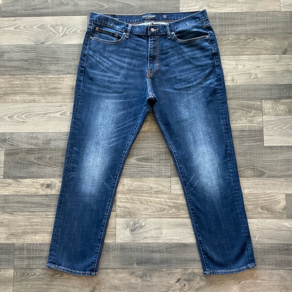 38x30 Lucky Brand 410 Athletic Fit Jeans Men's Blue Dark Wash Stretch 7MP1965T2 - Picture 2 of 14